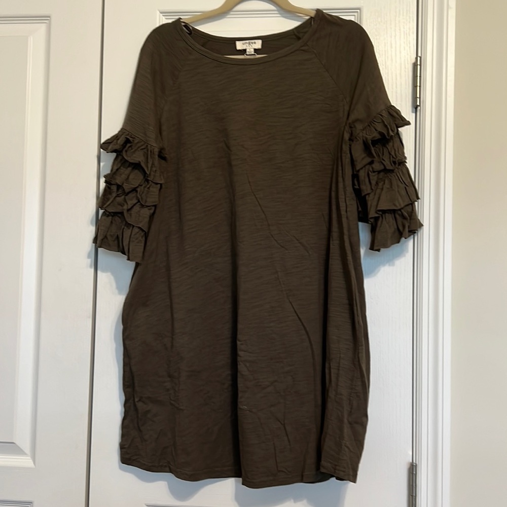 Umgee forest green long sleeve dress with ruffle sleeves size large